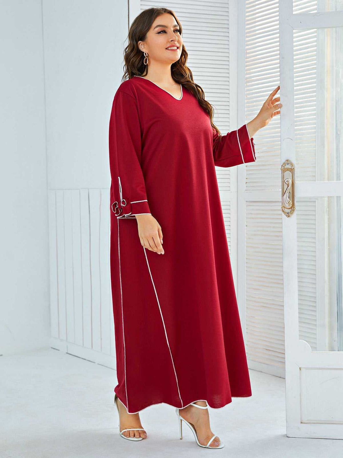 Contrast Trim V-Neck Long Sleeve Kaftan Maxi Dress