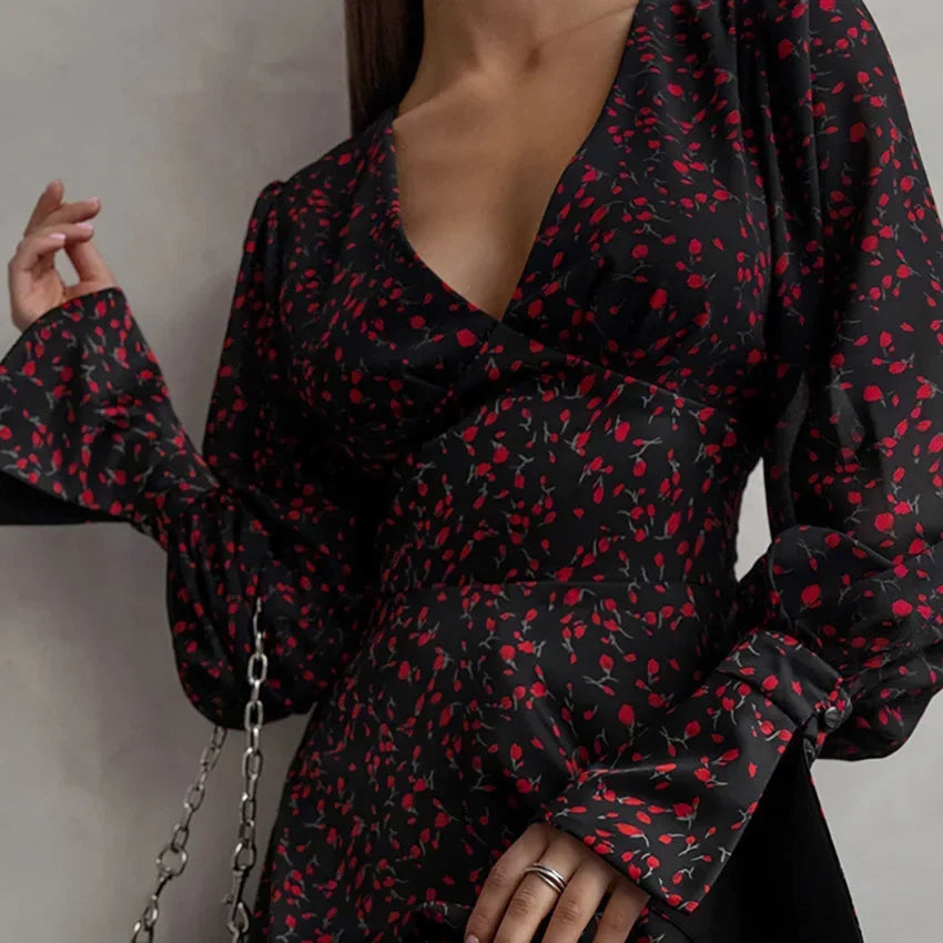 Retro Deep V Long-Sleeved Floral Dress
