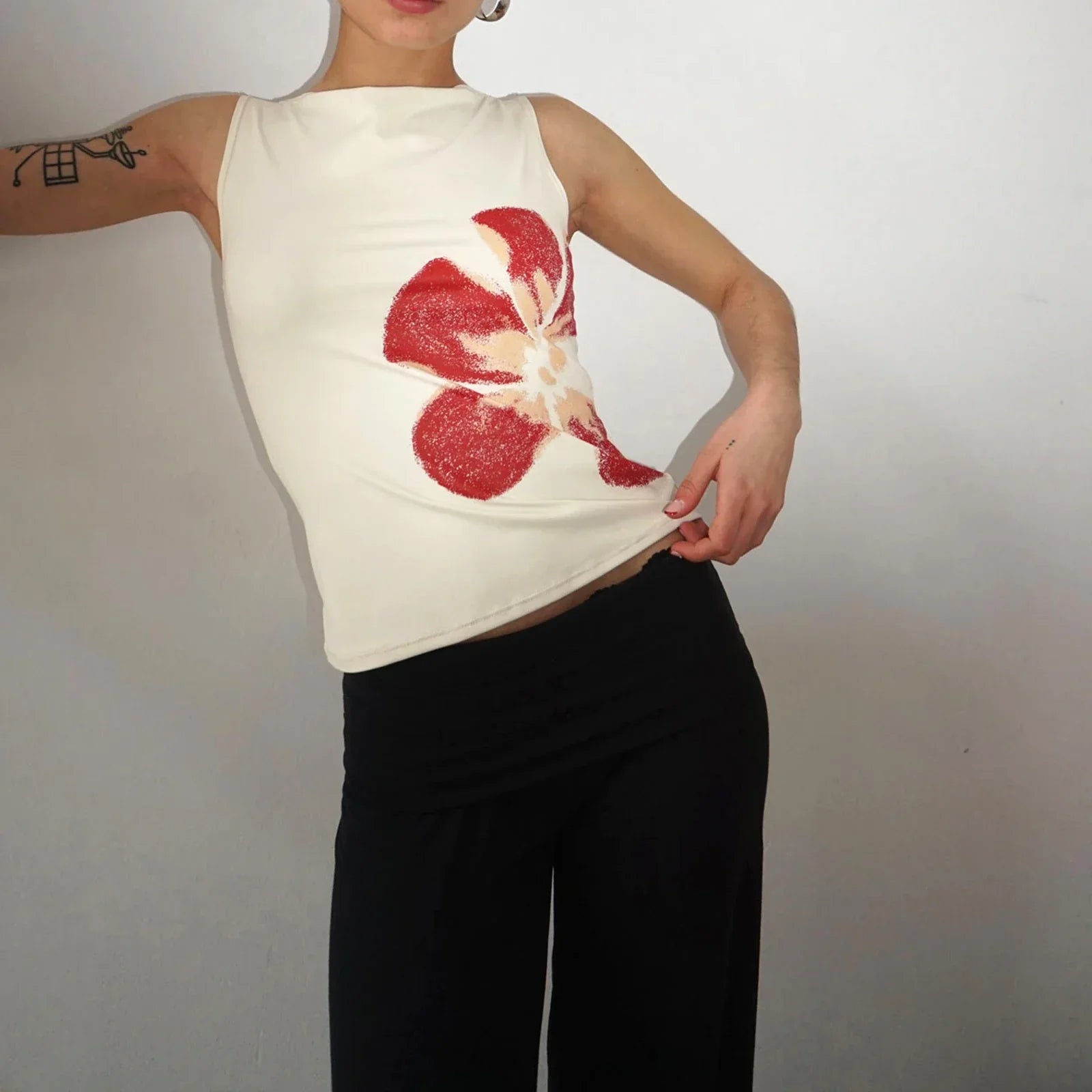 Aesthetic Y2K Floral Print Crewneck Sleeveless Graphic Crop