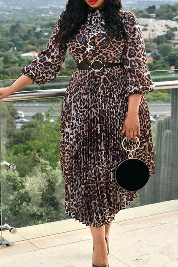 Leopard Print Half Sleeve Pleated Midi Dresses  Fashionpara