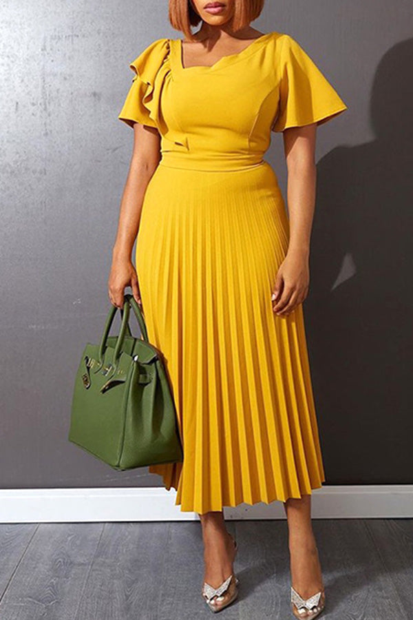 Commuter V-neck Ruffle Short Sleeve Plus Size Pleated Midi Dress  Fashionpara