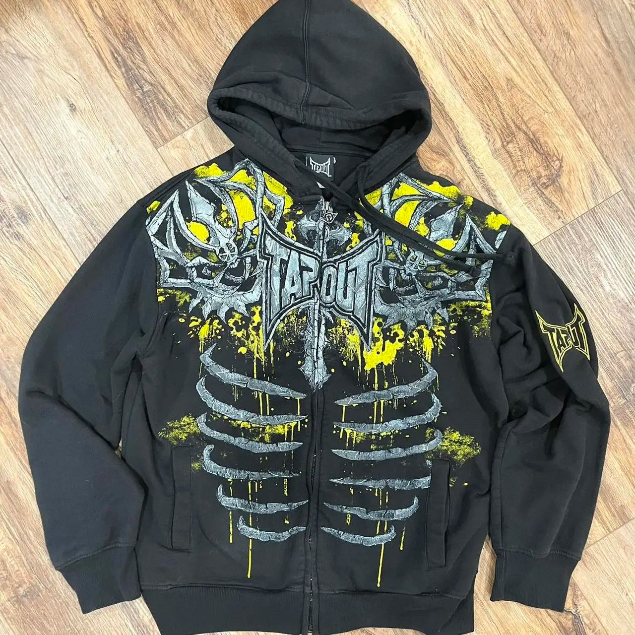 Skull Graphic Zipper Hoodie