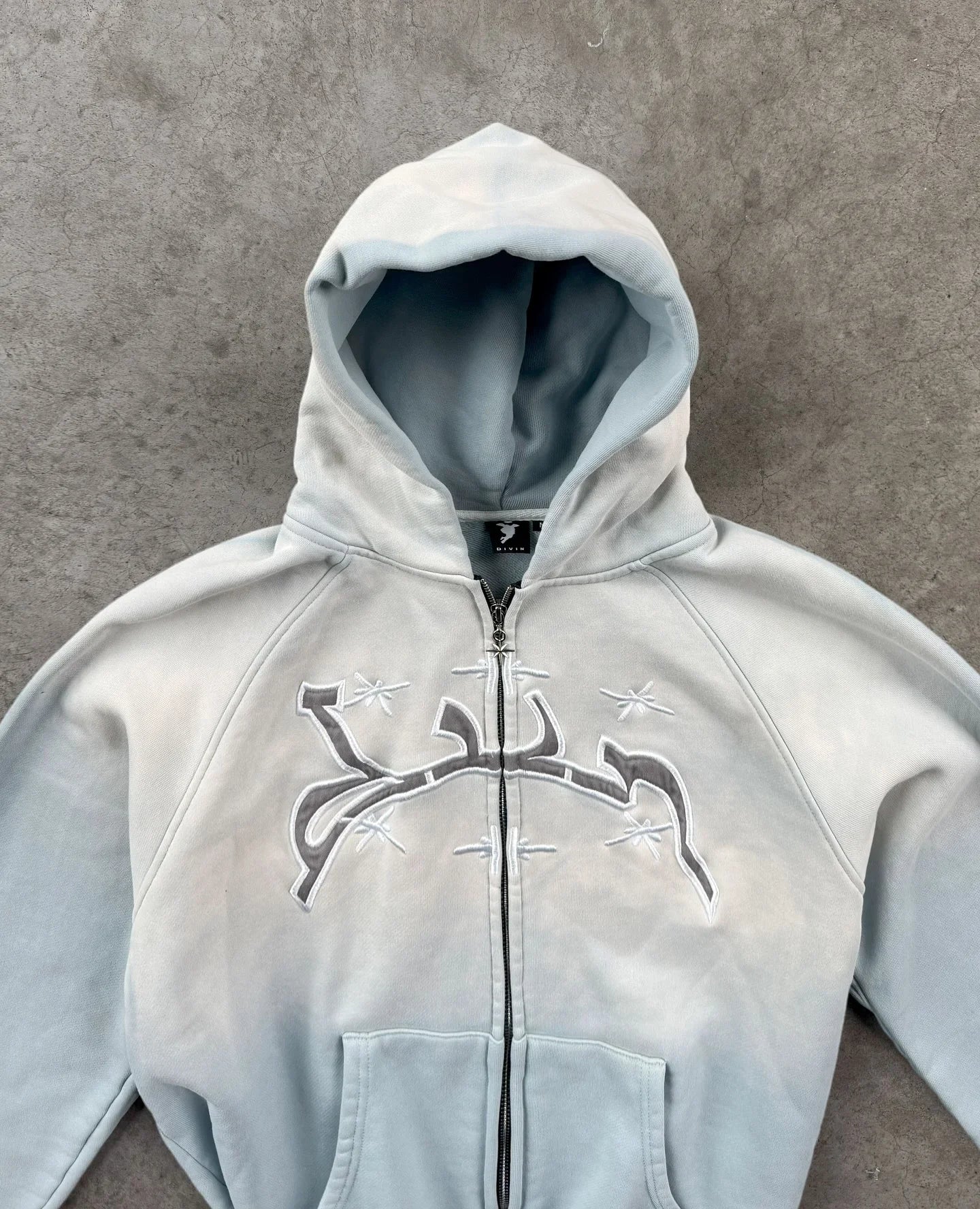 Divin Embroidery Zip Up Hoodie