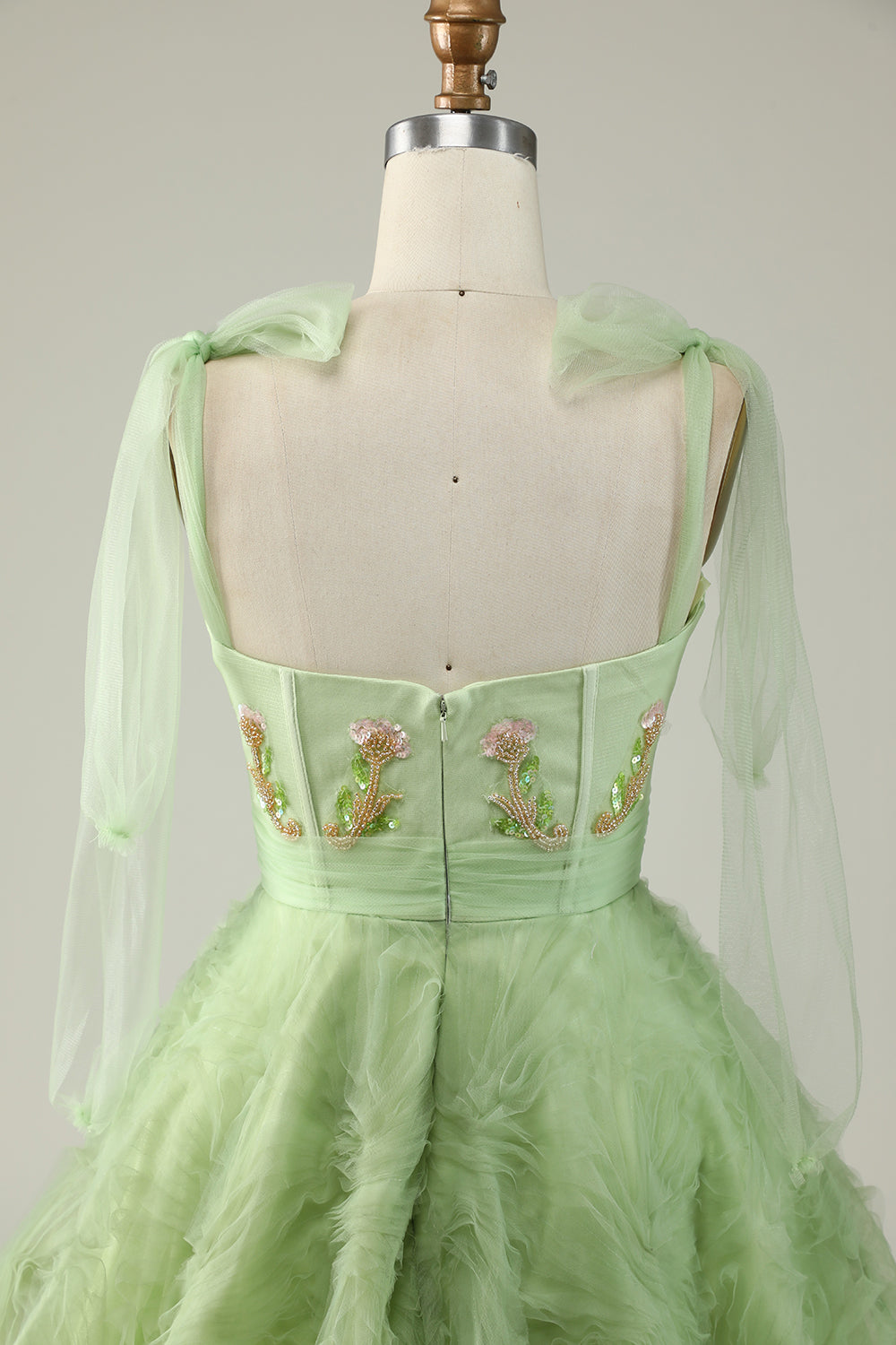 Green V neck Short Tulle Graduation Dress