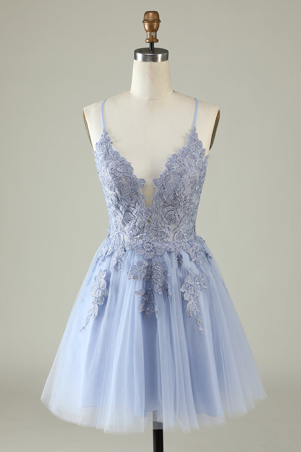 Spaghetti Straps Tulle Light Purple Short Homecoming Dress with Appliques