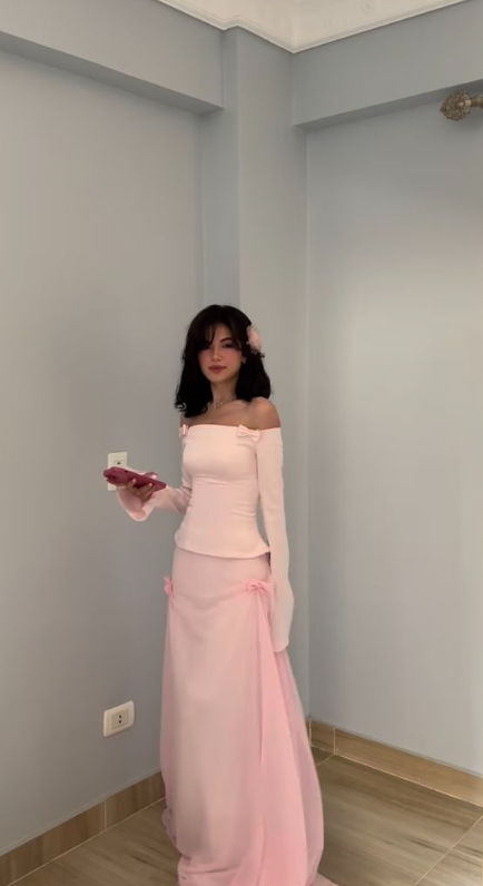 Sweet Two Piece Off The Shoulder Pink Satin Chiffon Mermaid Prom Dress Formal Party Dress D957