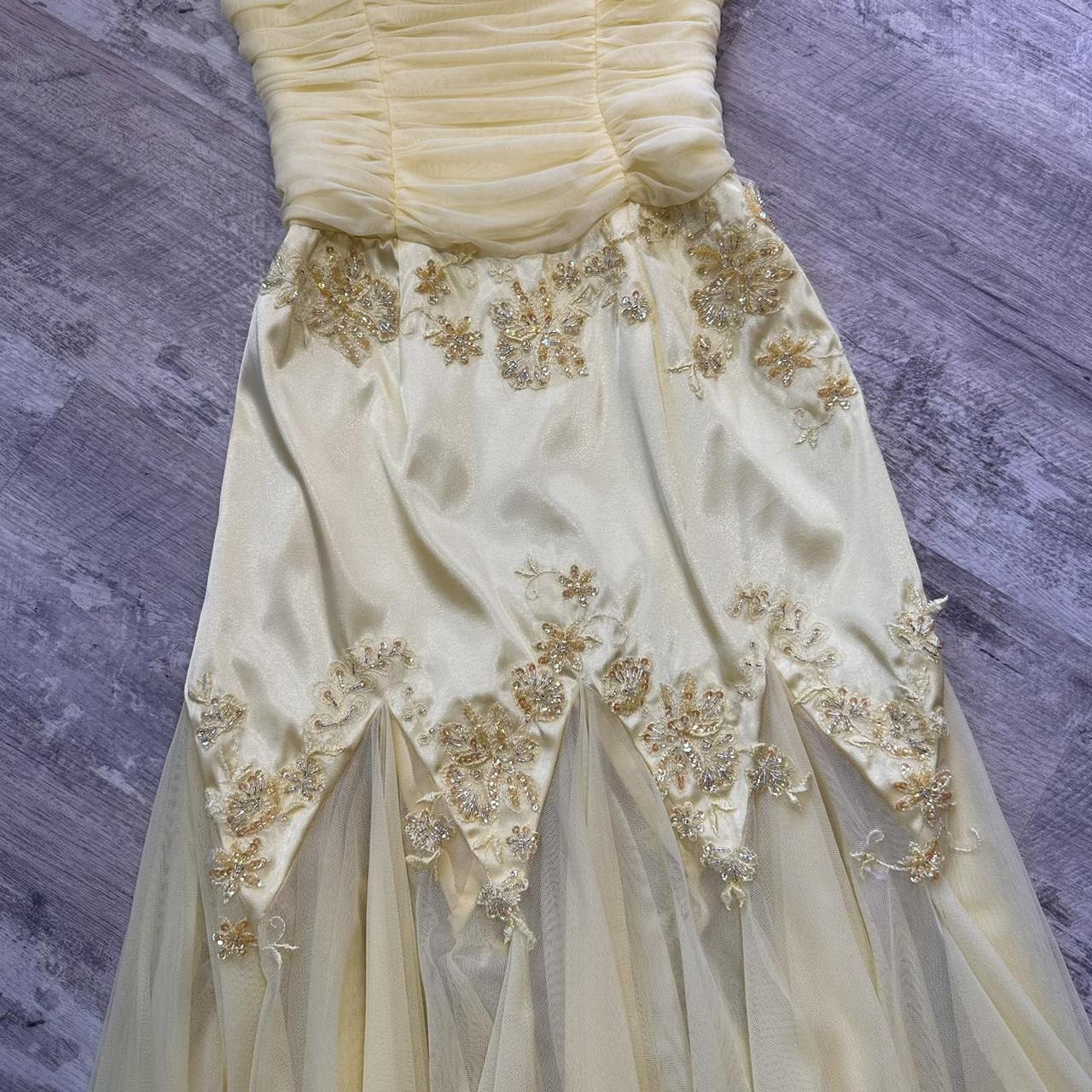 Elegant Strapless Yellow Chiffon Satin Beaded Mermaid Evening Dress Birthday Party Dress D1317