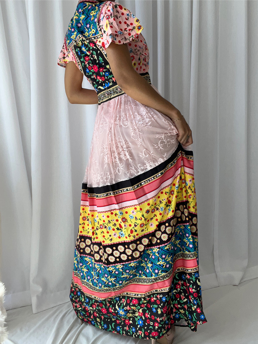 Patchwork Print High-Neck Flutter-Sleeve Lace Maxi Dress 2