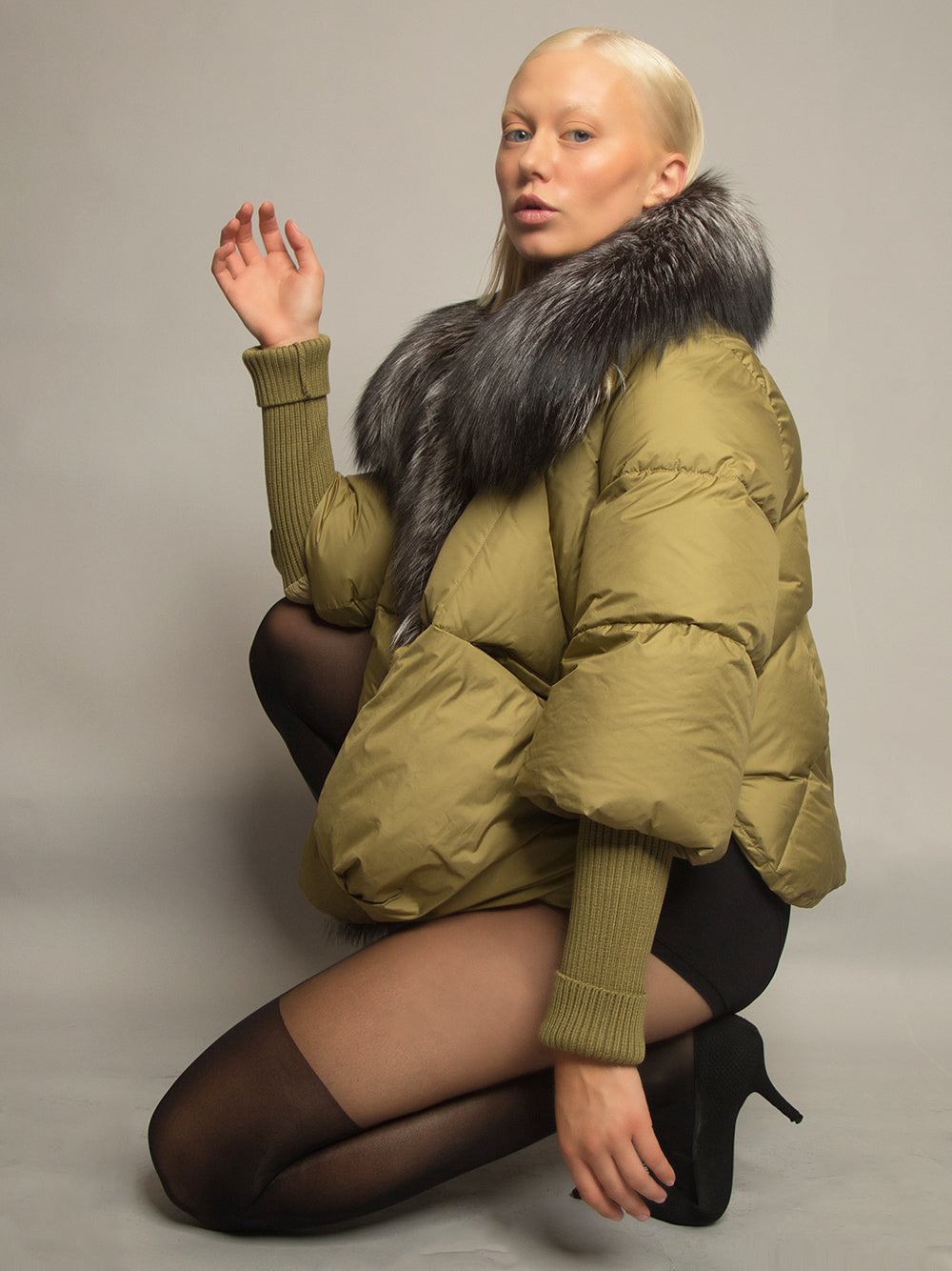 Fur Trim Puffer Jacket in Khaki & Gray 2