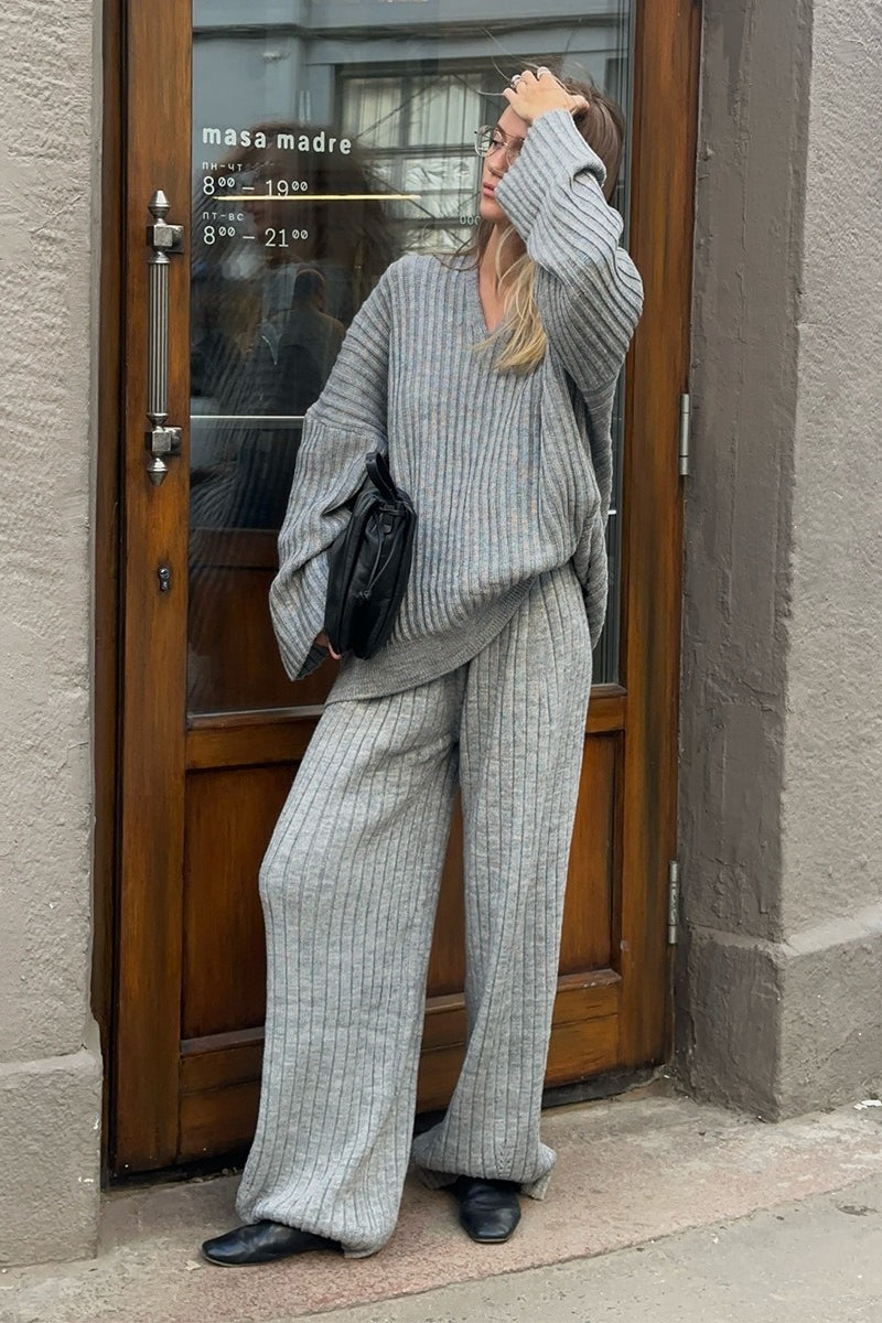 Relaxed Fit V Neck Ribbed Sweater and Pants Set