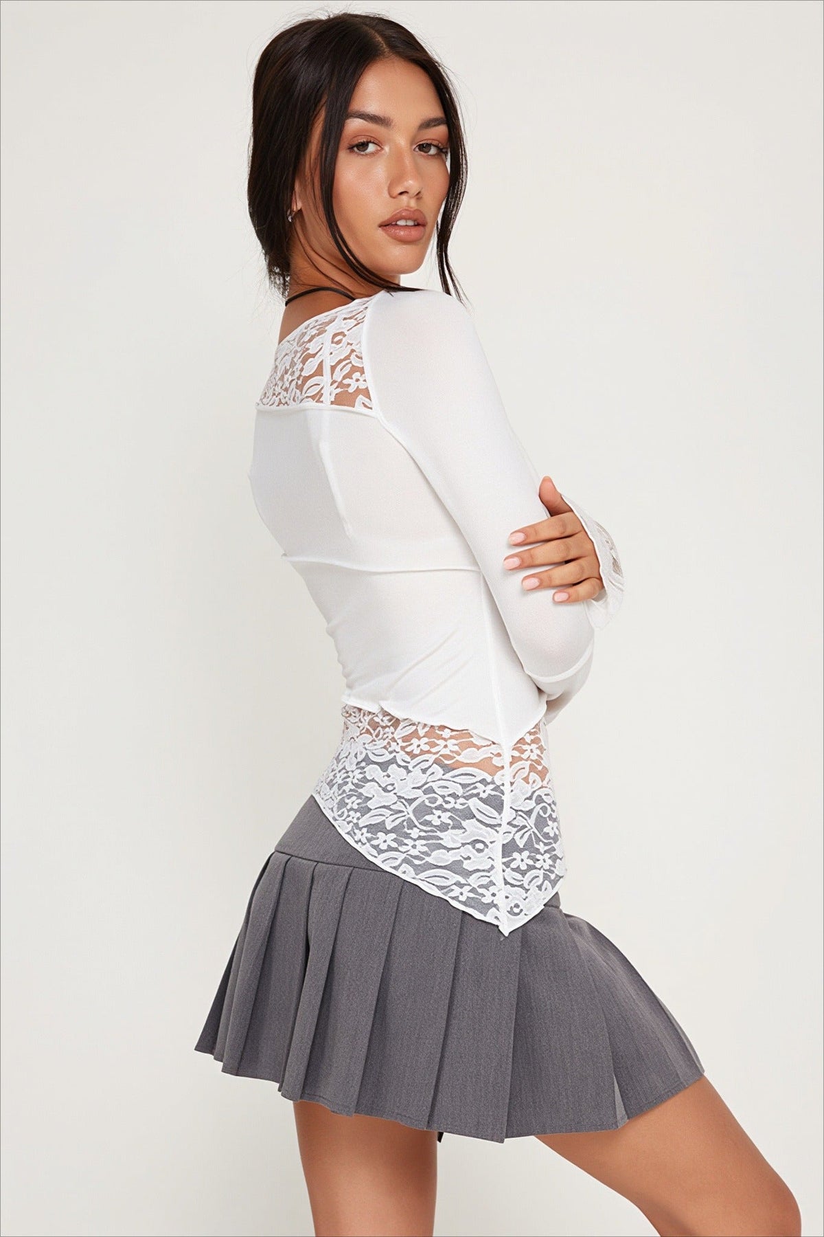 Sheer Lace Panel Flare Sleeve T-shirts