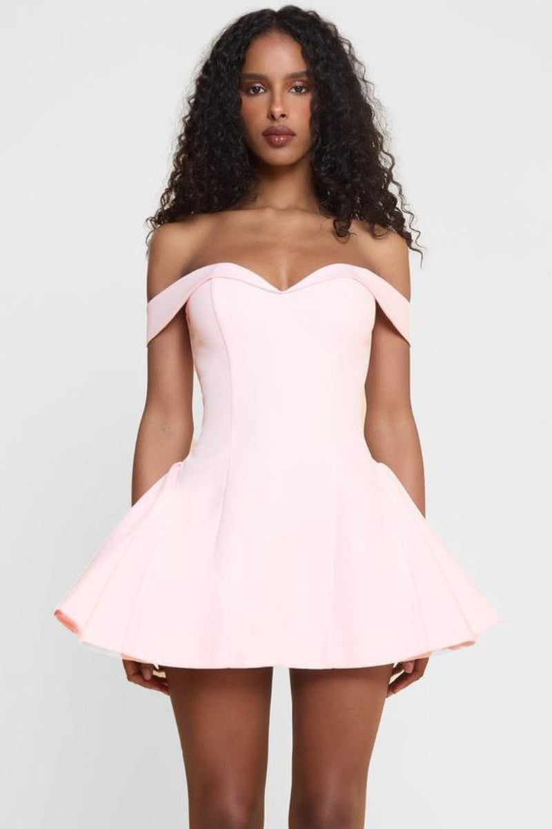 Contrast Bind Off Shoulder Pleated Fit and Flare Mini Dress