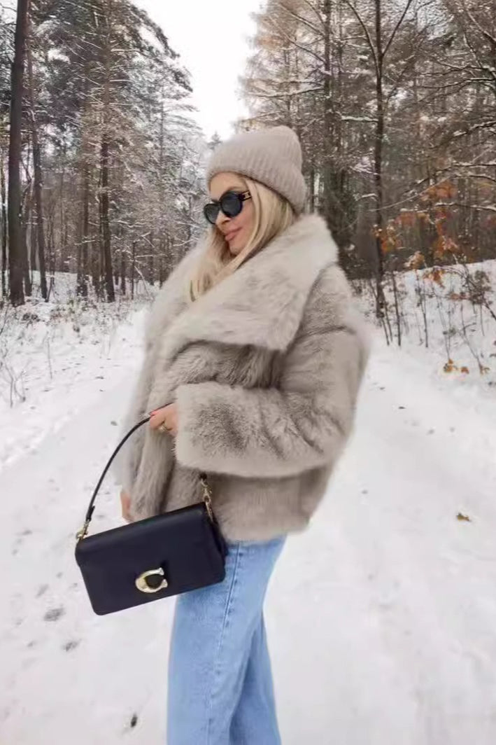 Faux Fox Fur Luxe Texture Coat - Fashionpara