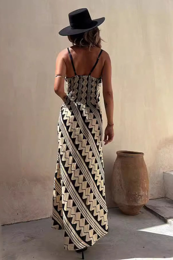 Geometric Print Spaghetti Strap V-Neck A-Line Dress