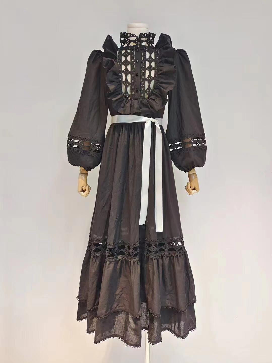 KittenAlarm - Aiken Belted Maxi Dress
