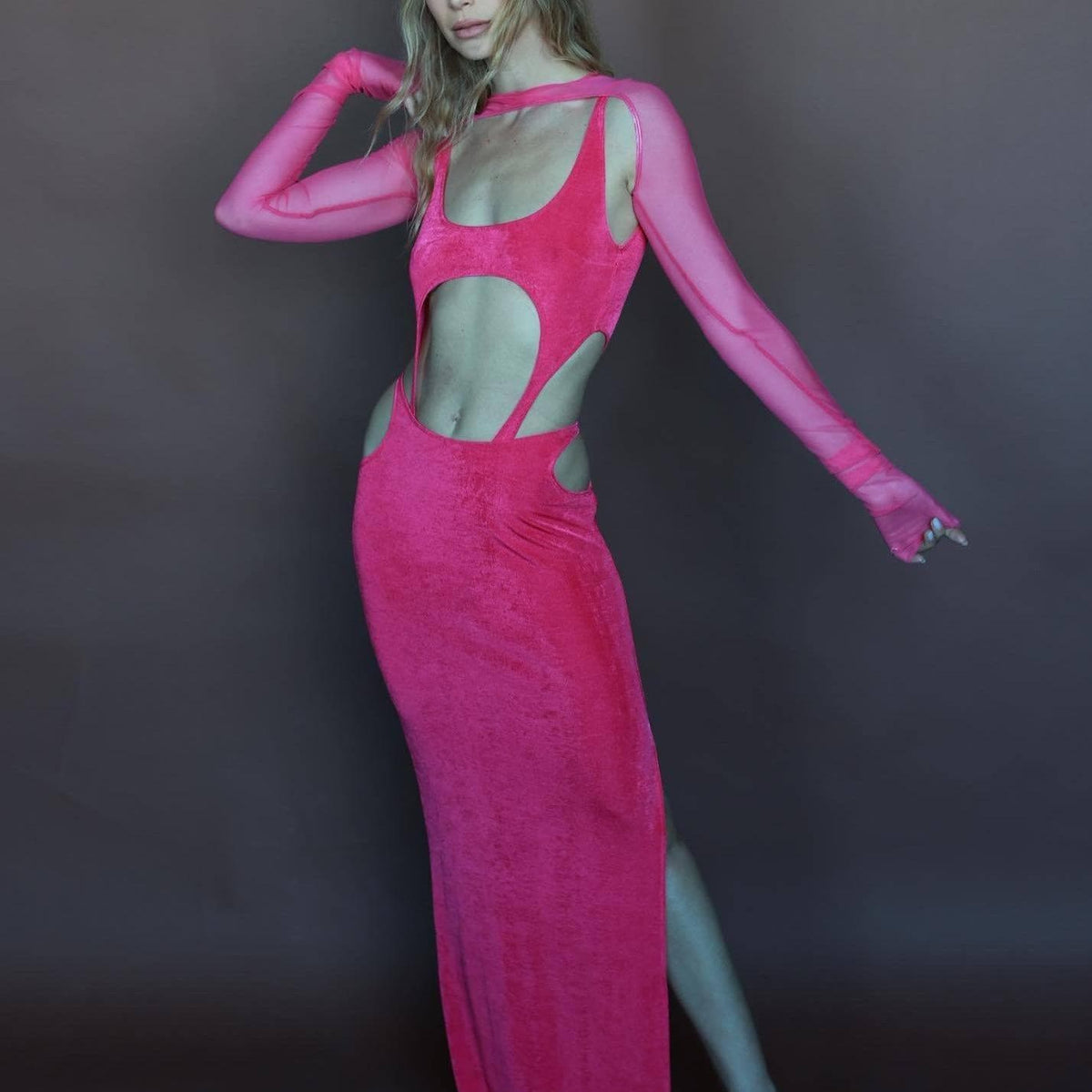 KittenAlarm - Amaia Solid Cut Out Maxi Dress