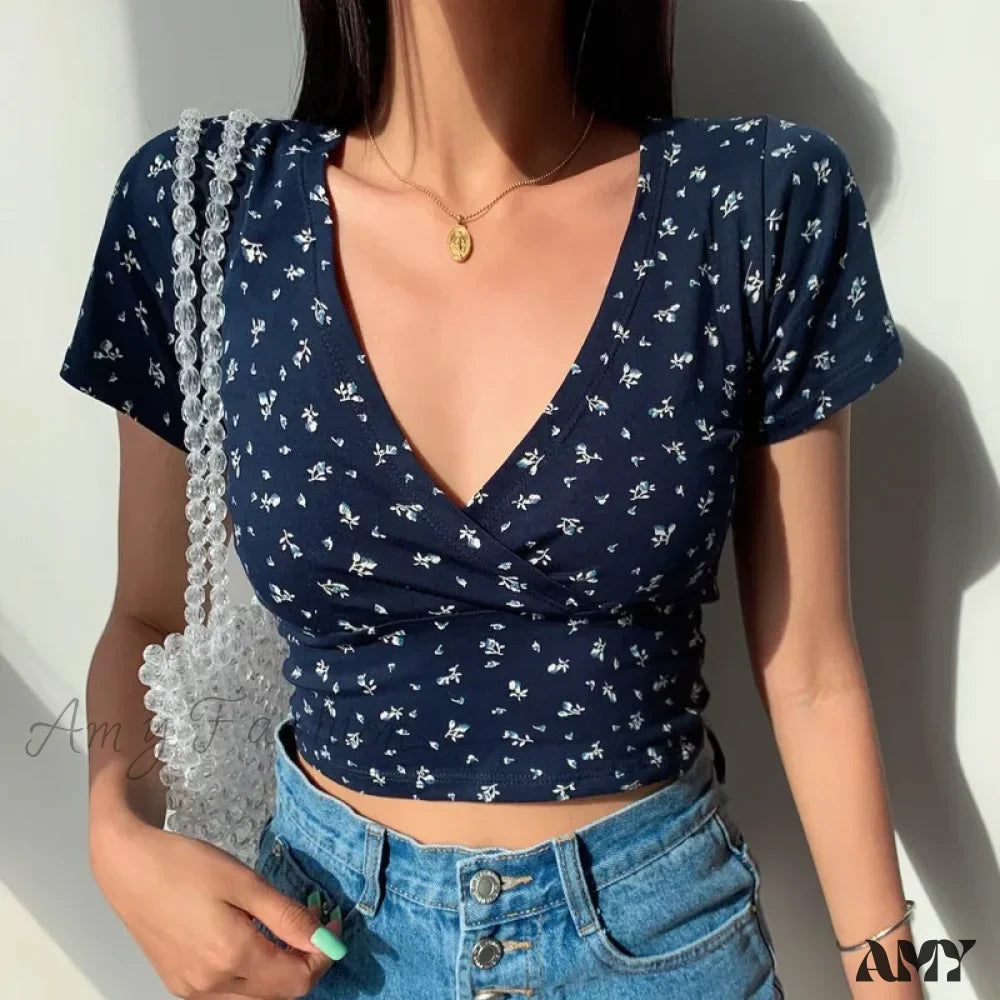 AMY - French Retro Floral V-neck Slim T-shirt Crop Top