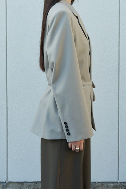 Commuter Style Belted Blazer