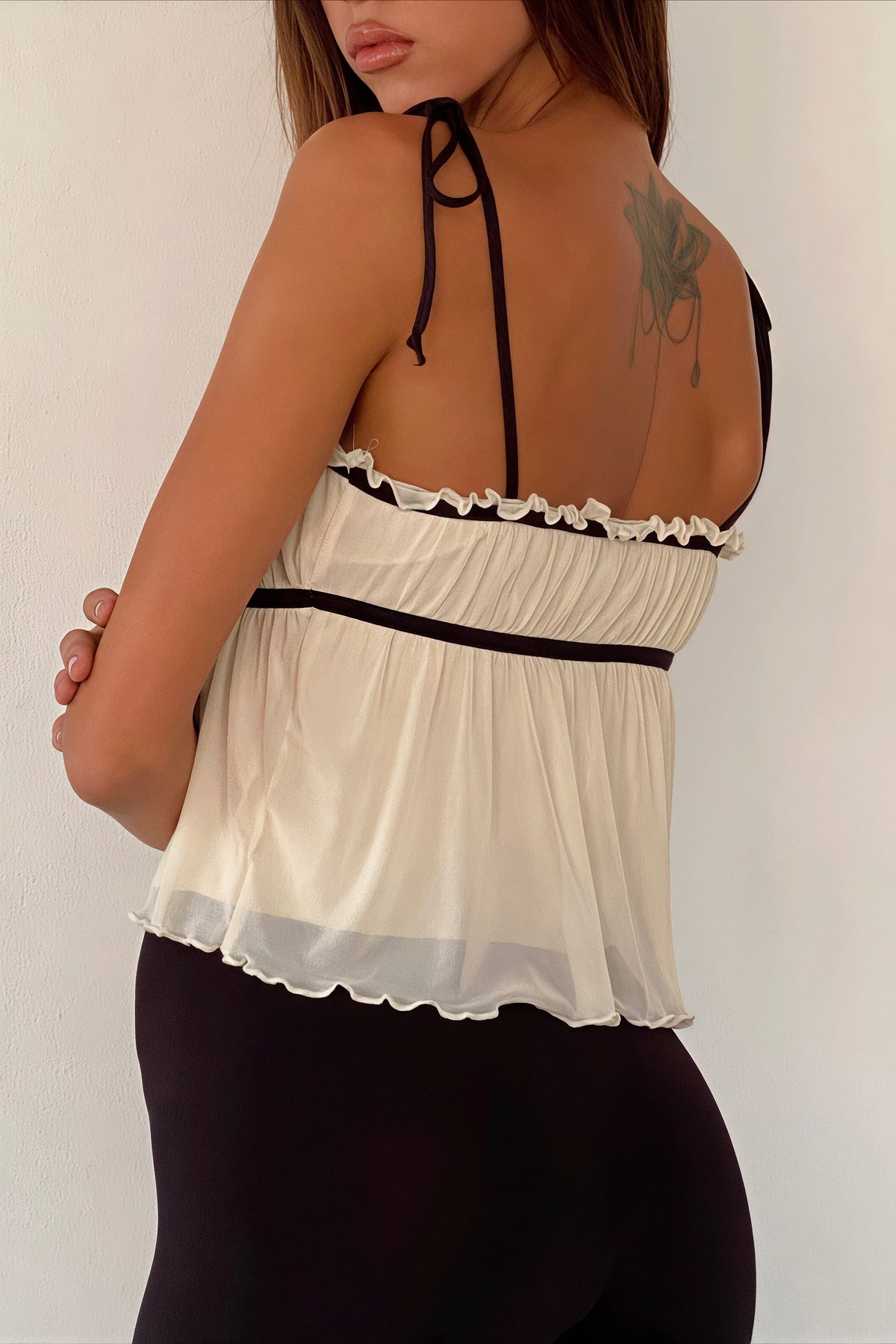 Solid Ruffle Hem Tie Bow Cami Top
