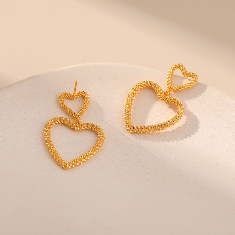 Three-dimensional Hollow Love Earrings