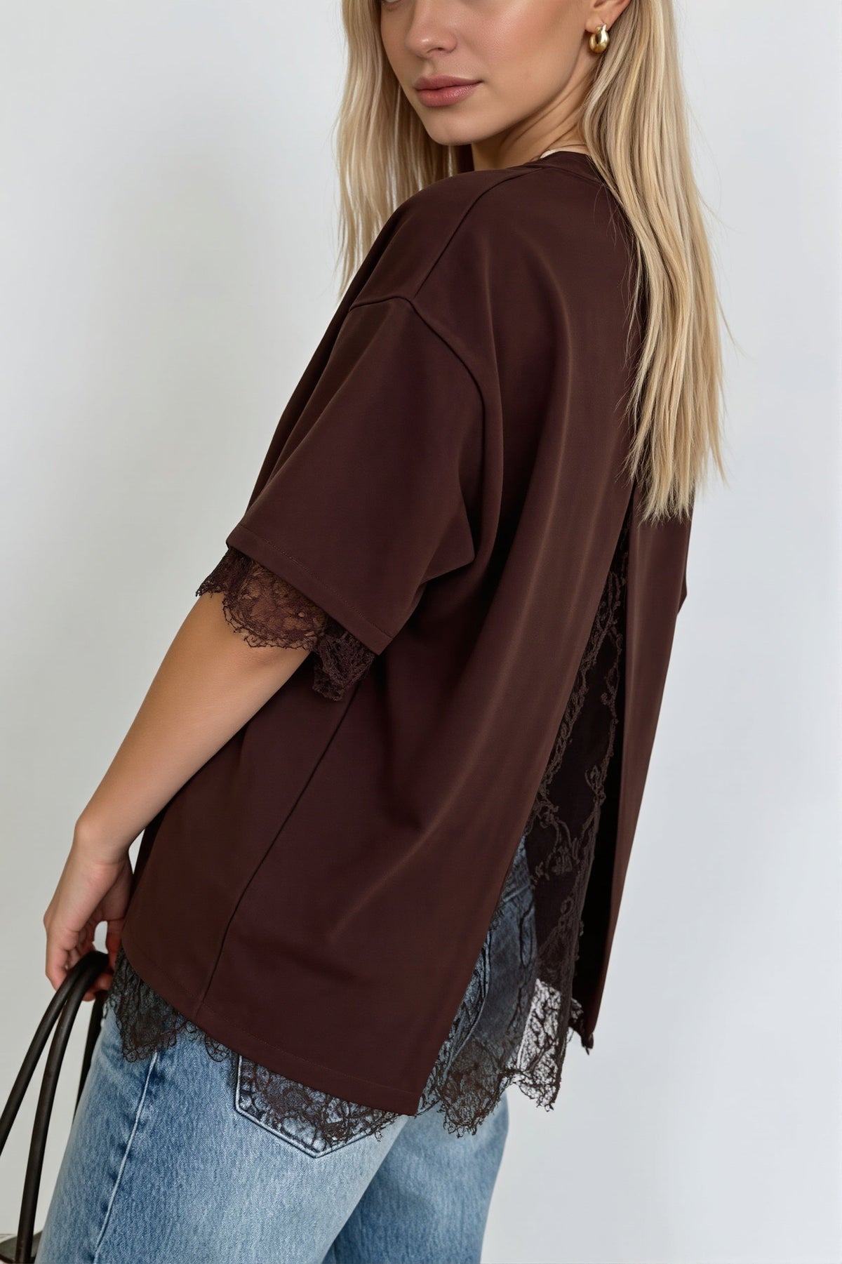 Lace Splice Back Slit Oversize T-Shirt