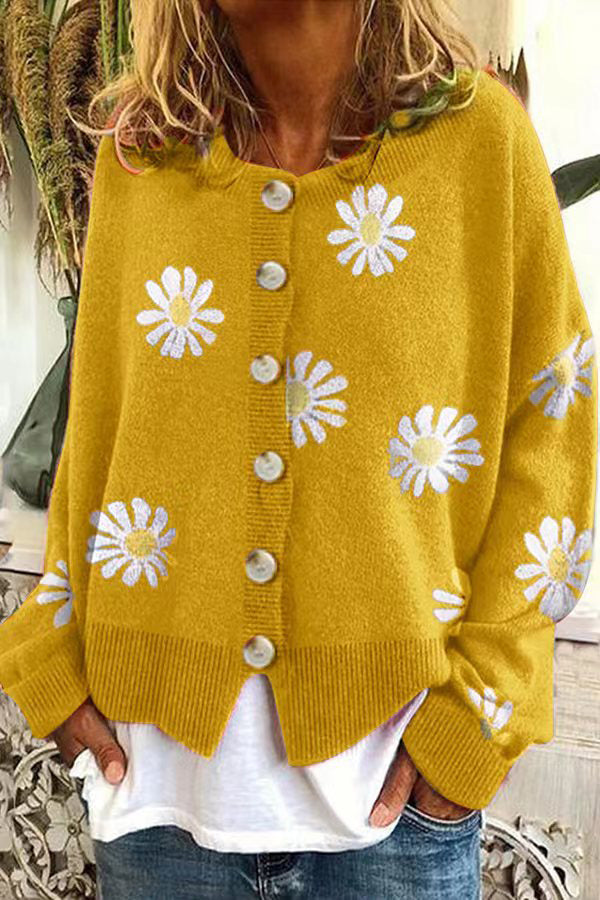 Chrysanthemum Embroidered Cardigan Coat for Elegant Style