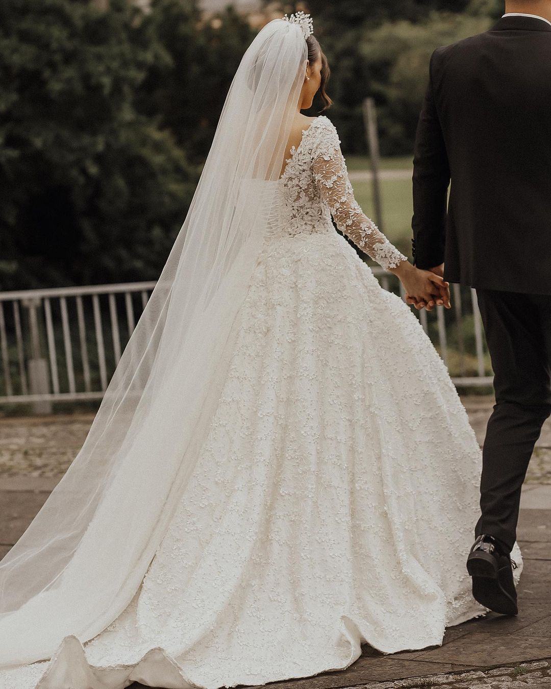 Ball Gown Wedding Dress Long Sleeves With Lace Appliques - Fashionpara