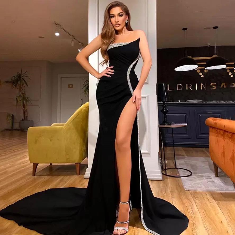 Black Elegant Strapless Sleeveless High Split Sequined Mermaid Evening Dresses