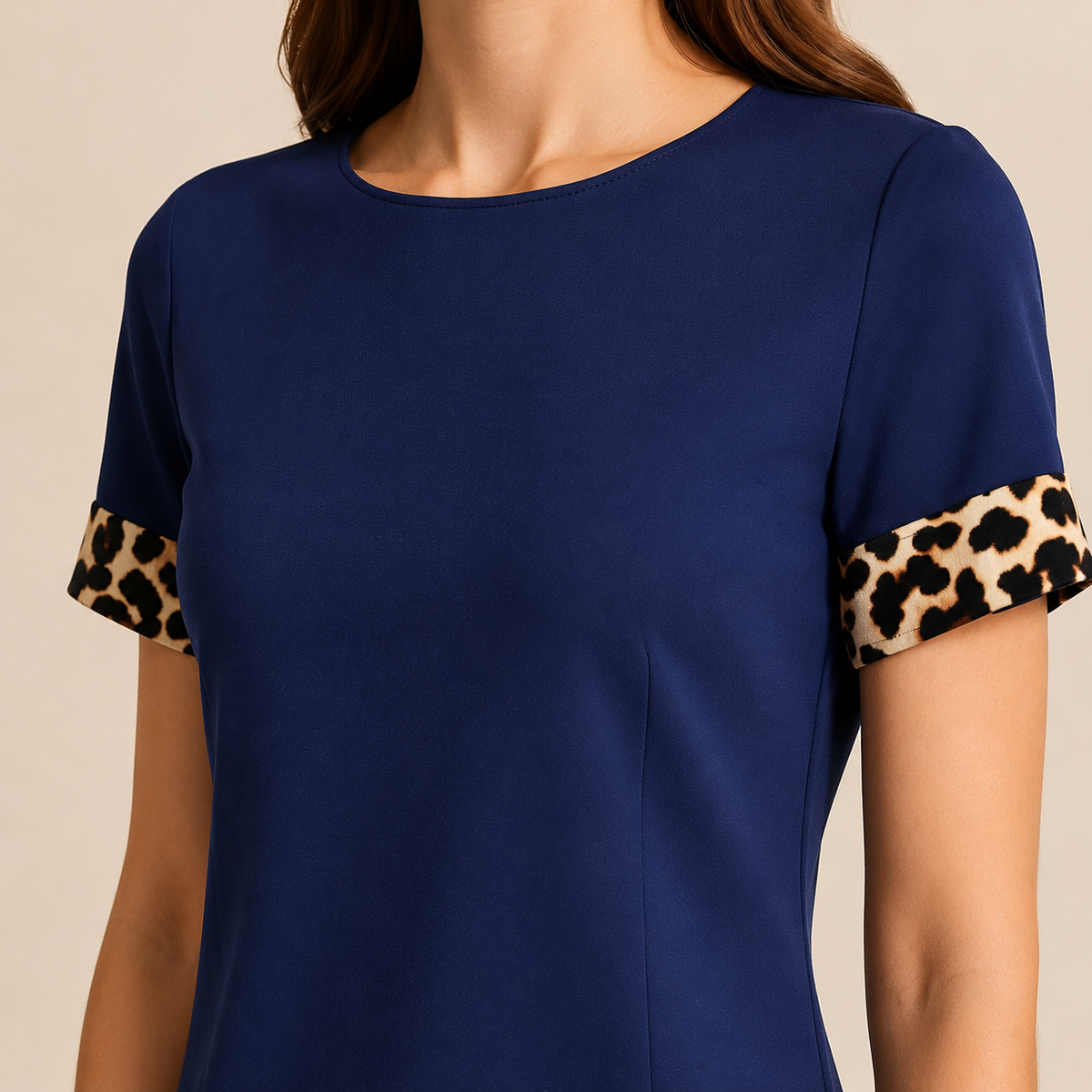 Crew Neck Short Sleeve Leopard Trim Shift Dress 11