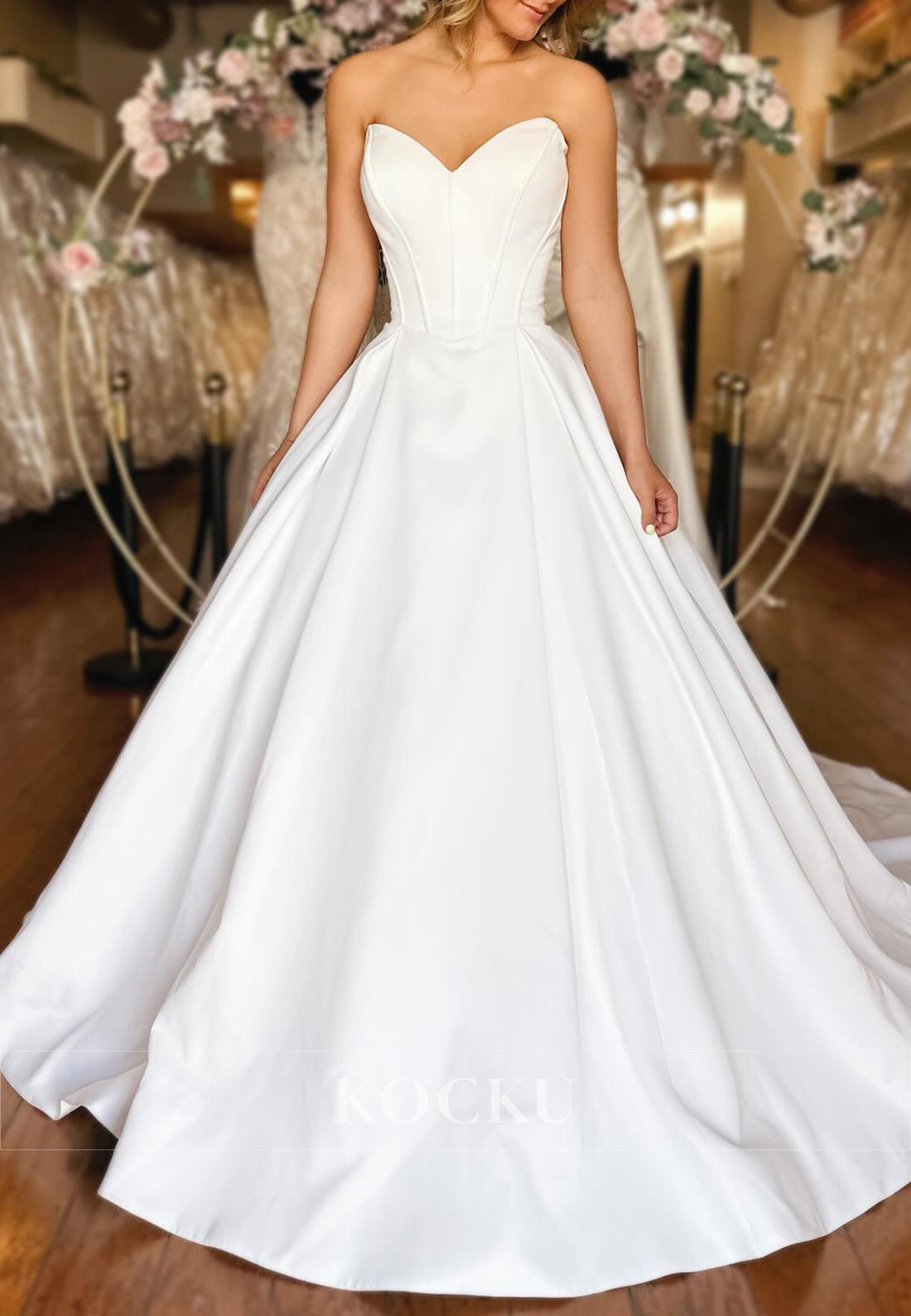 Sweetheart Ball Gown Wedding Dress with Satin Fabric and Button Train