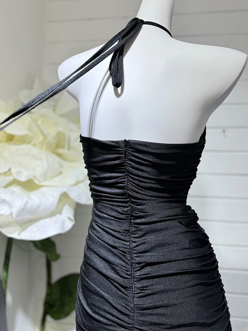 Appliques Halter Sleeveless - Fashionpara