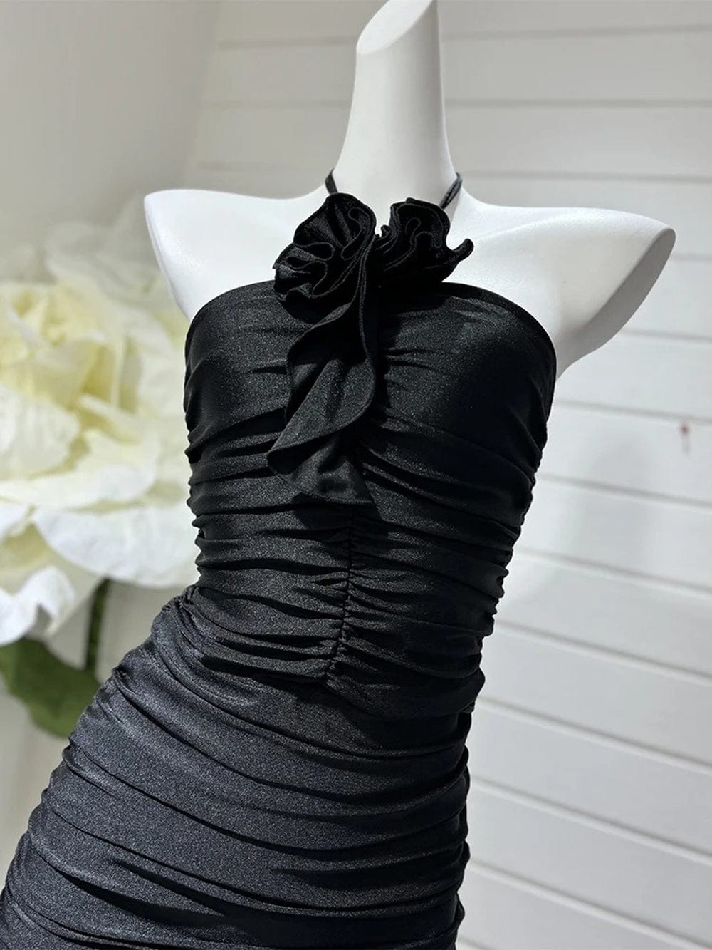 Appliques Halter Sleeveless - Fashionpara