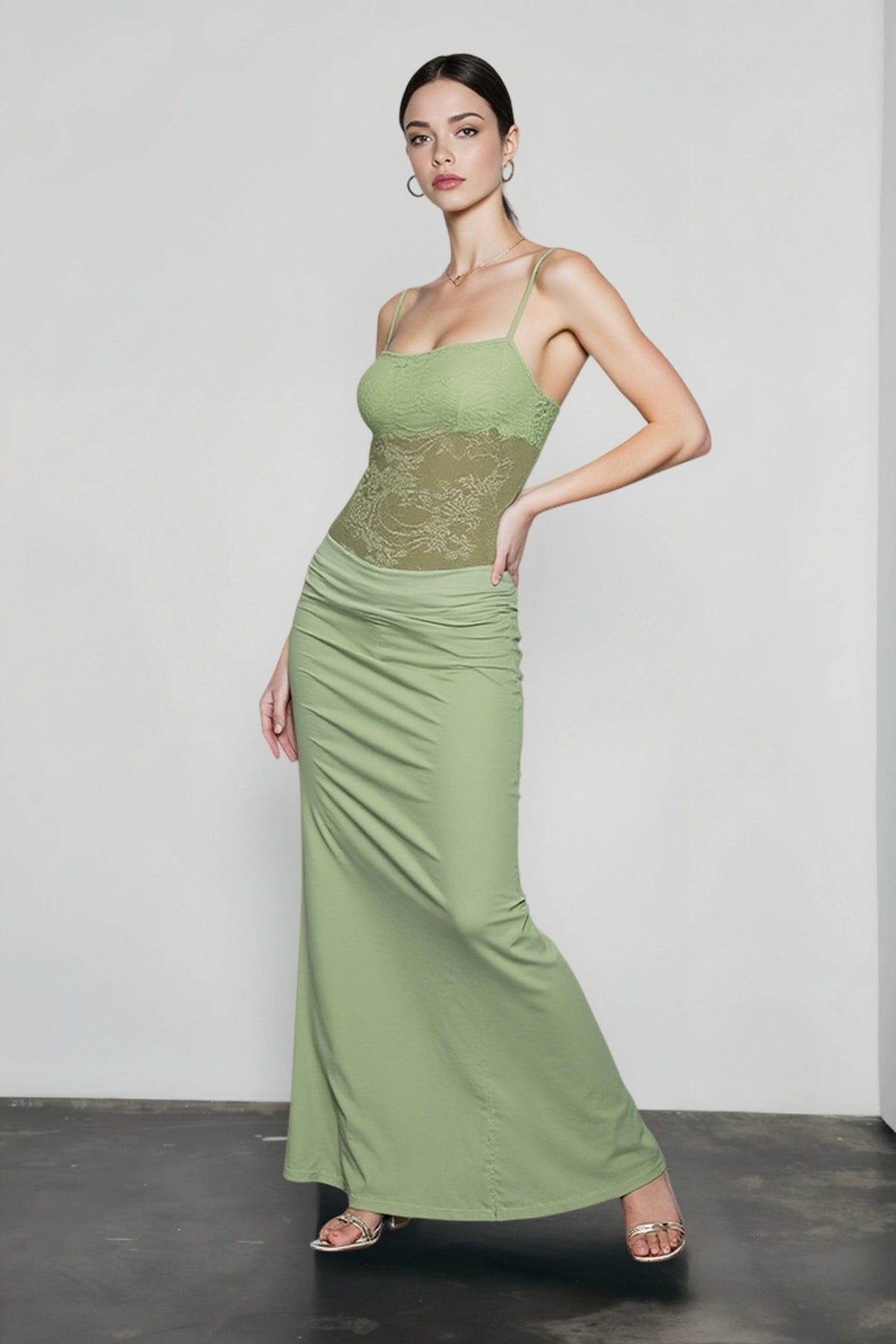 Lace Bodice Spaghetti Strap Ruched Bodycon Dress