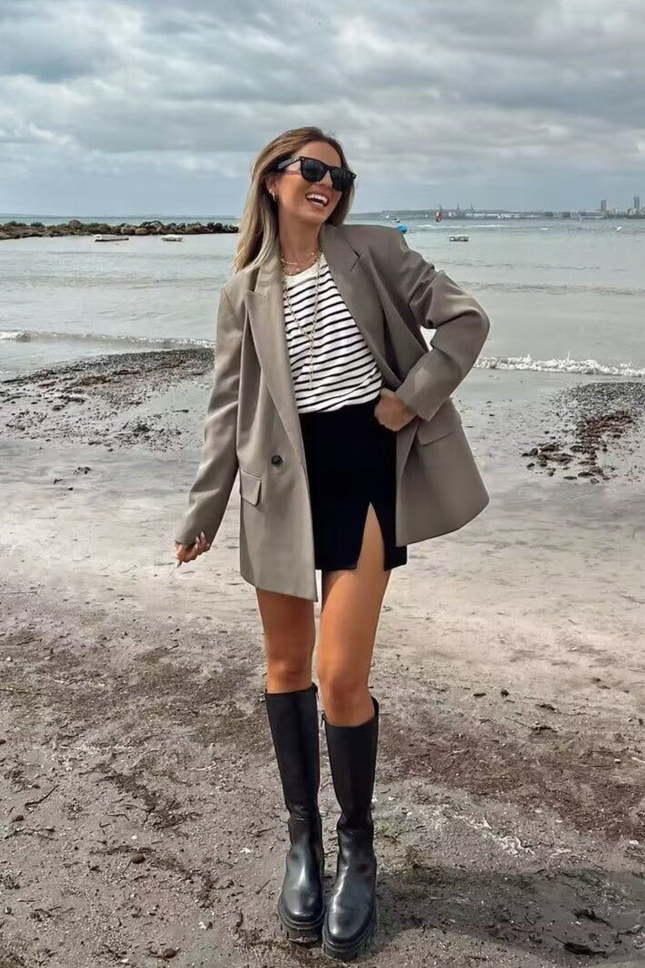 Modern Tailored Workwear Blazer 2