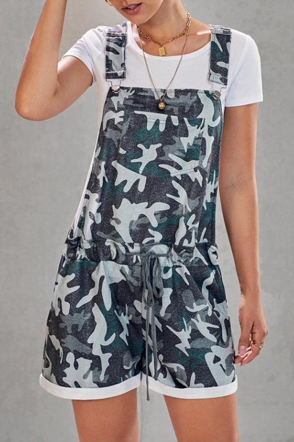 Camouflage Printed High-waist Strap Shorts