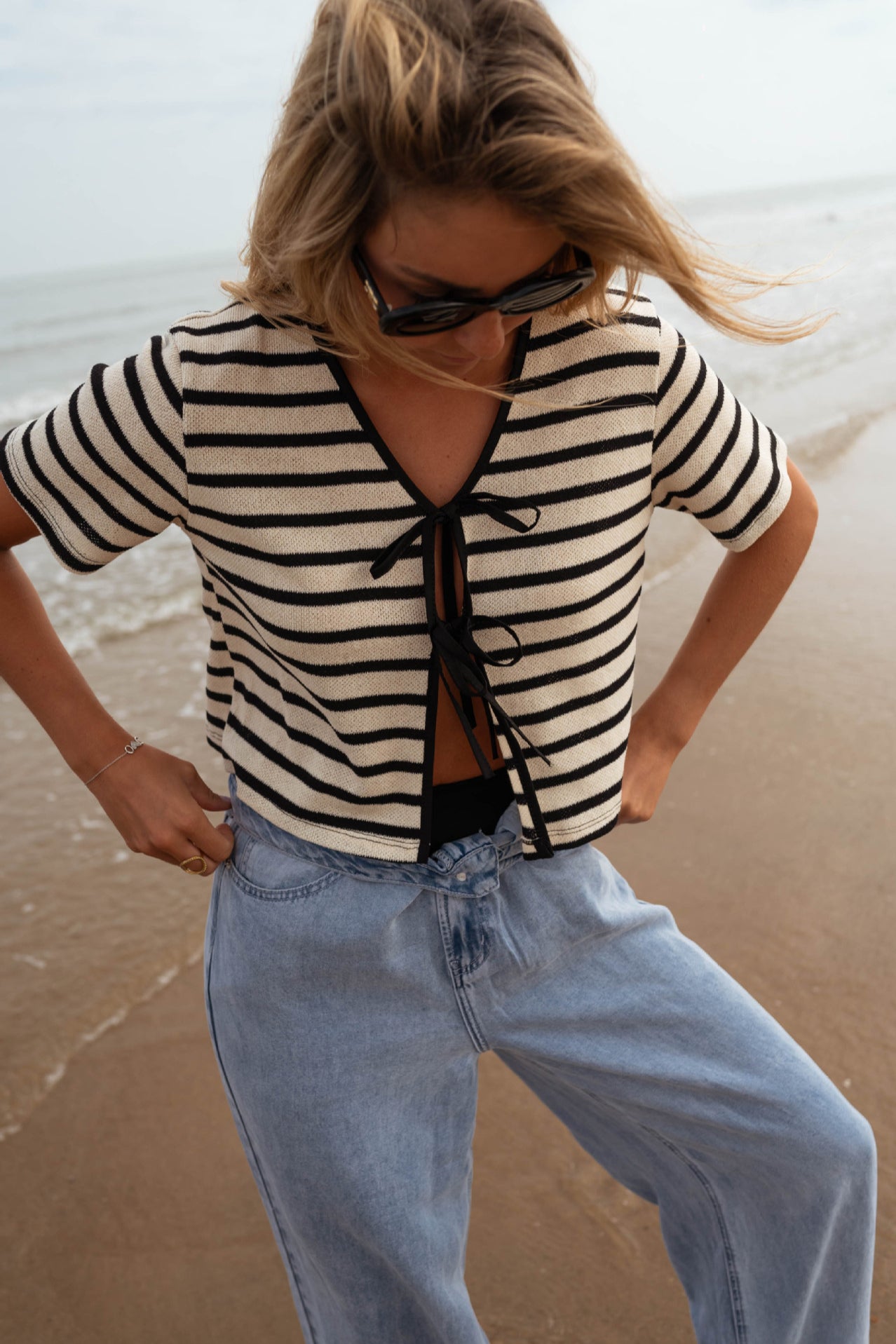 Striped Tie-Front Knit Cardigan for Chic Short Sleeves