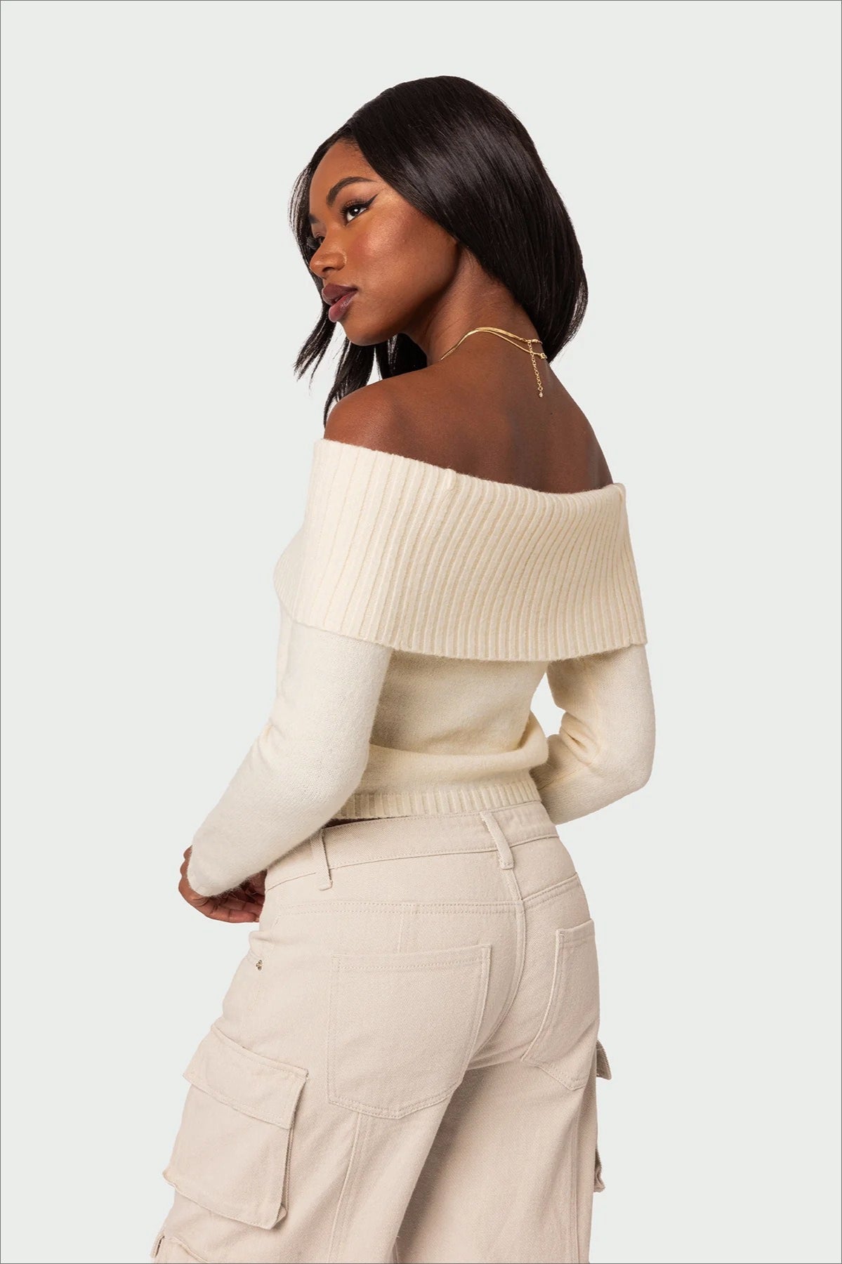 Solid Color Off-Shoulder Boat Neck Long-Sleeve Knit Top 9