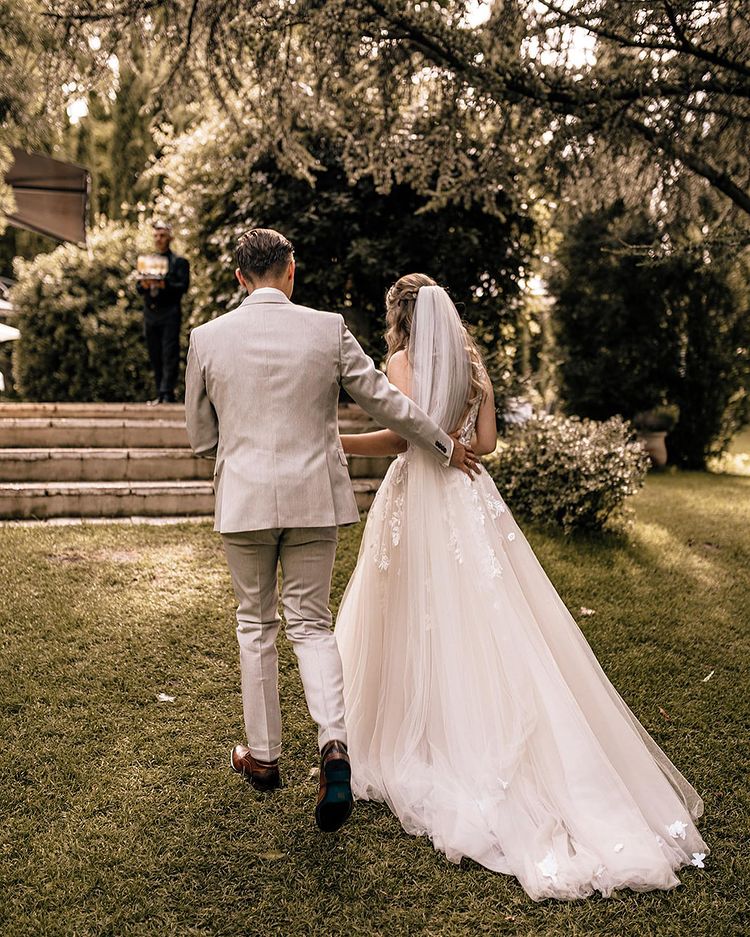 Champagne Tulle Wedding Dress Sleeveless Open Back - Fashionpara