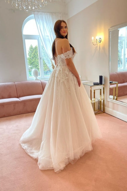 Charming Off-the-Shoulder Strapless A-Line Lace Tulle Bridal Gown - Fashionpara
