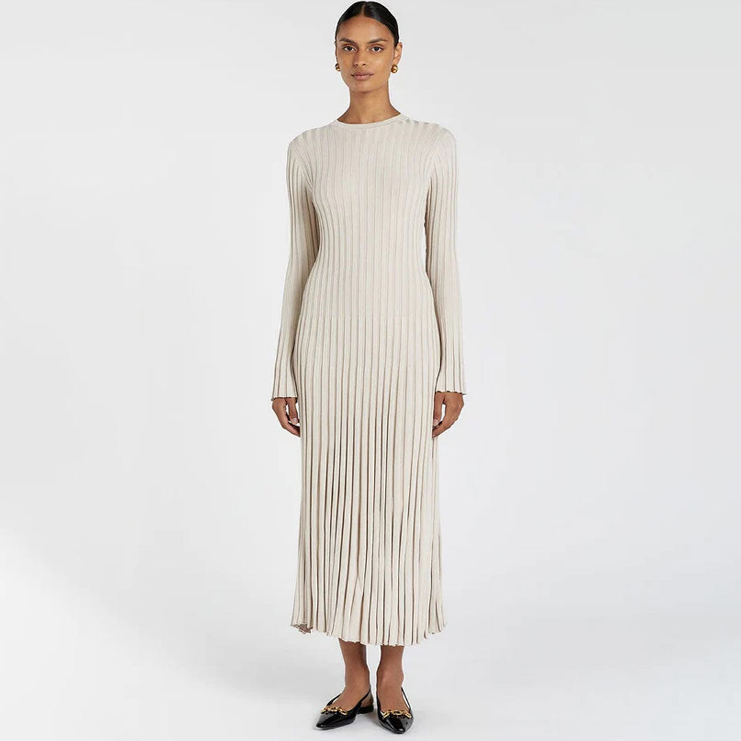 Charming Ribbed Knit Maxi Sweater Dress for Elegant Vacations