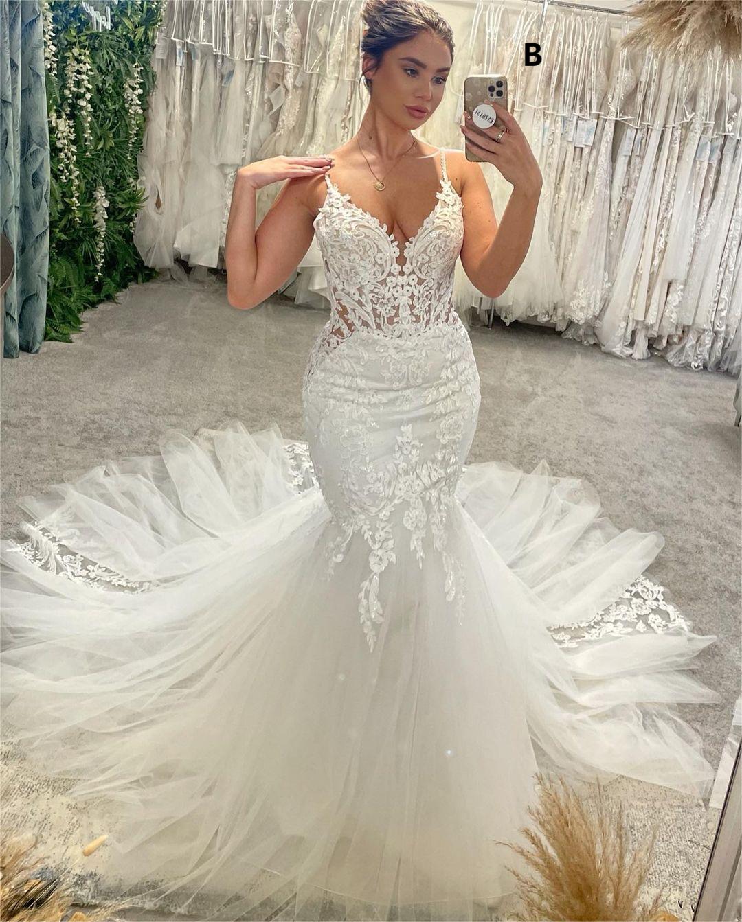 Exquisite Floor Length V-Neck Spaghetti Straps Sleeveless Mermaid Wedding Dress with Chapel Train - Fashionpara