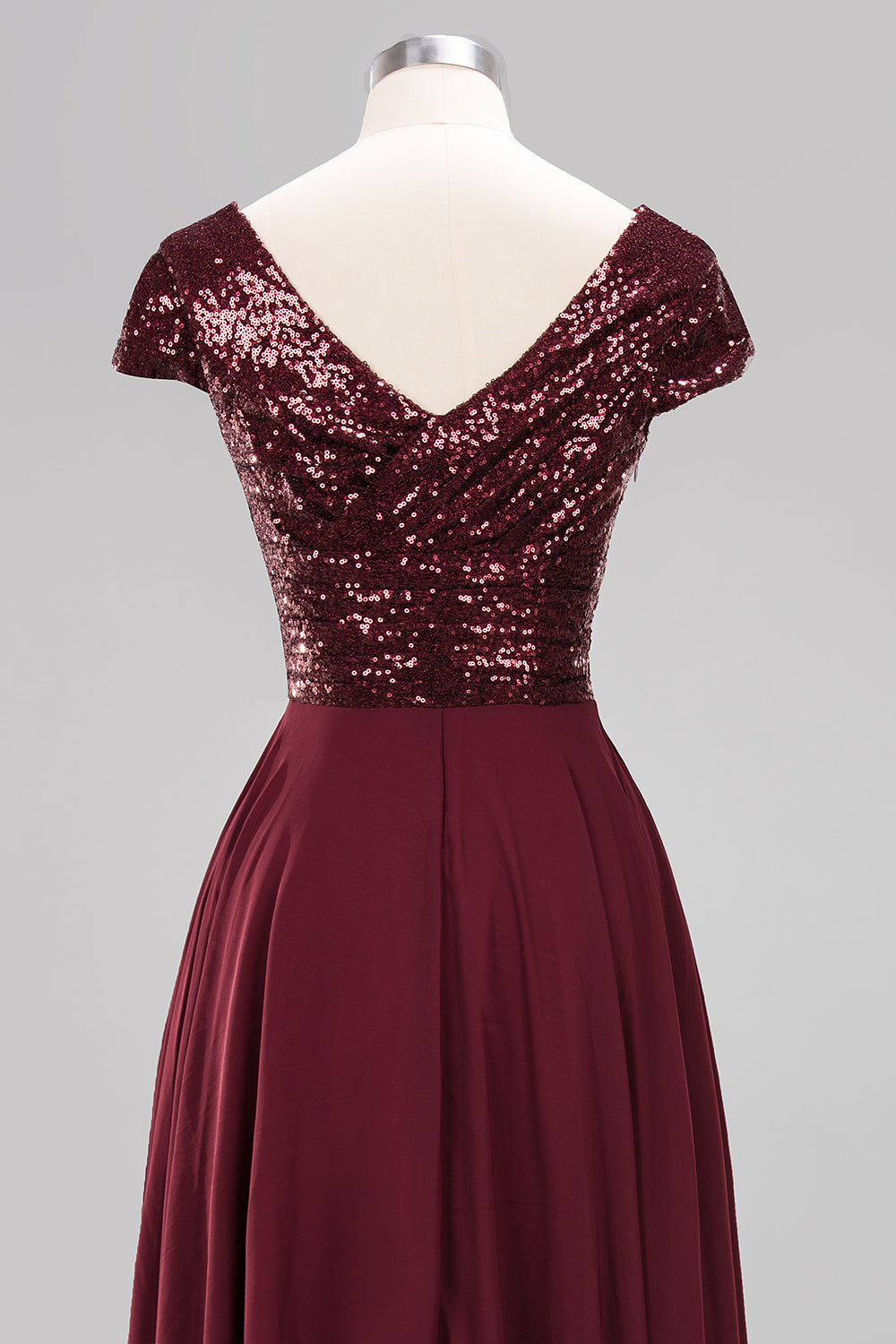 Chic Sequined Top V-Neck Sleeveless Burgundy Bridesmaid dresses - Fashionpara