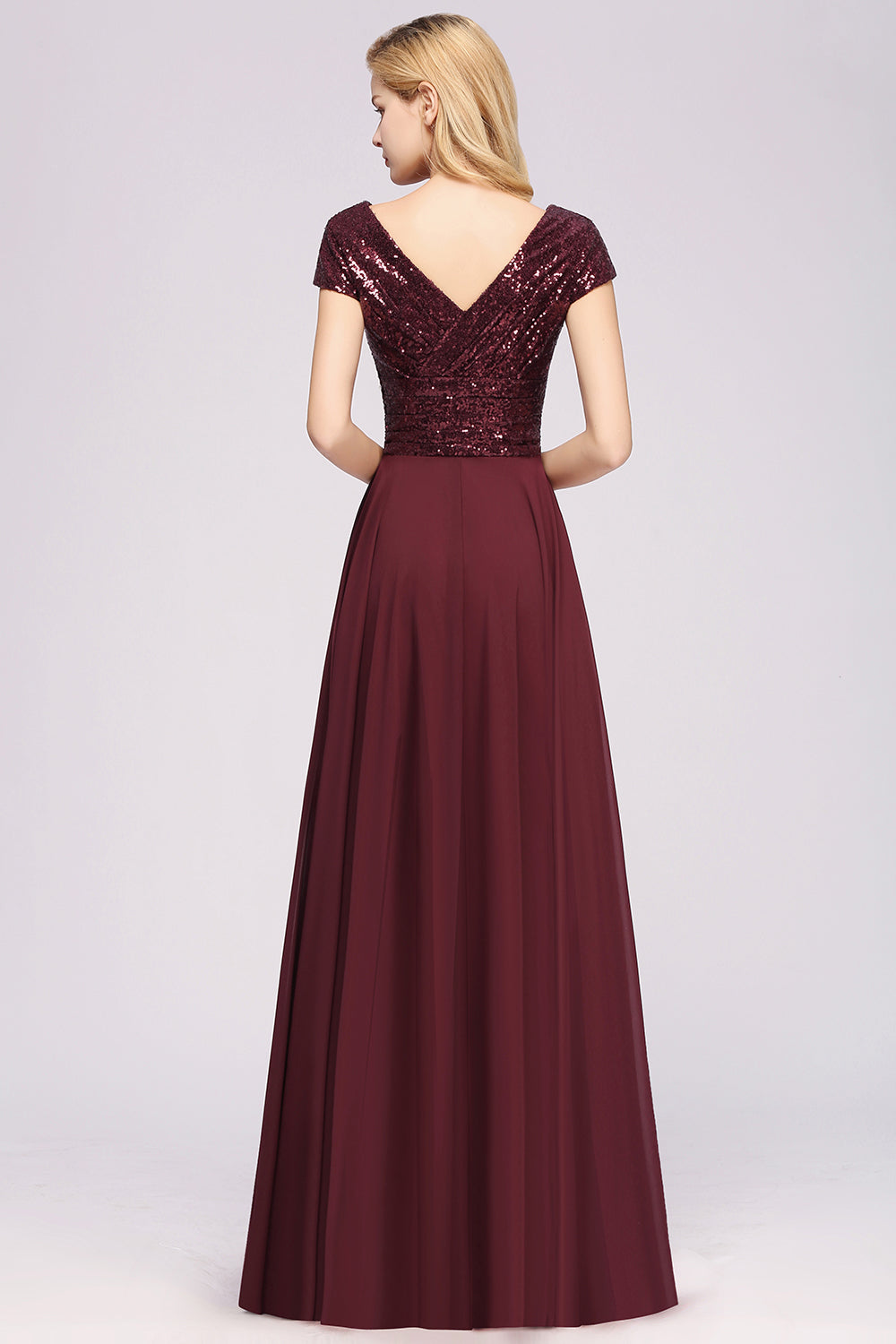 Chic Sequined Top V-Neck Sleeveless Burgundy Bridesmaid dresses - Fashionpara
