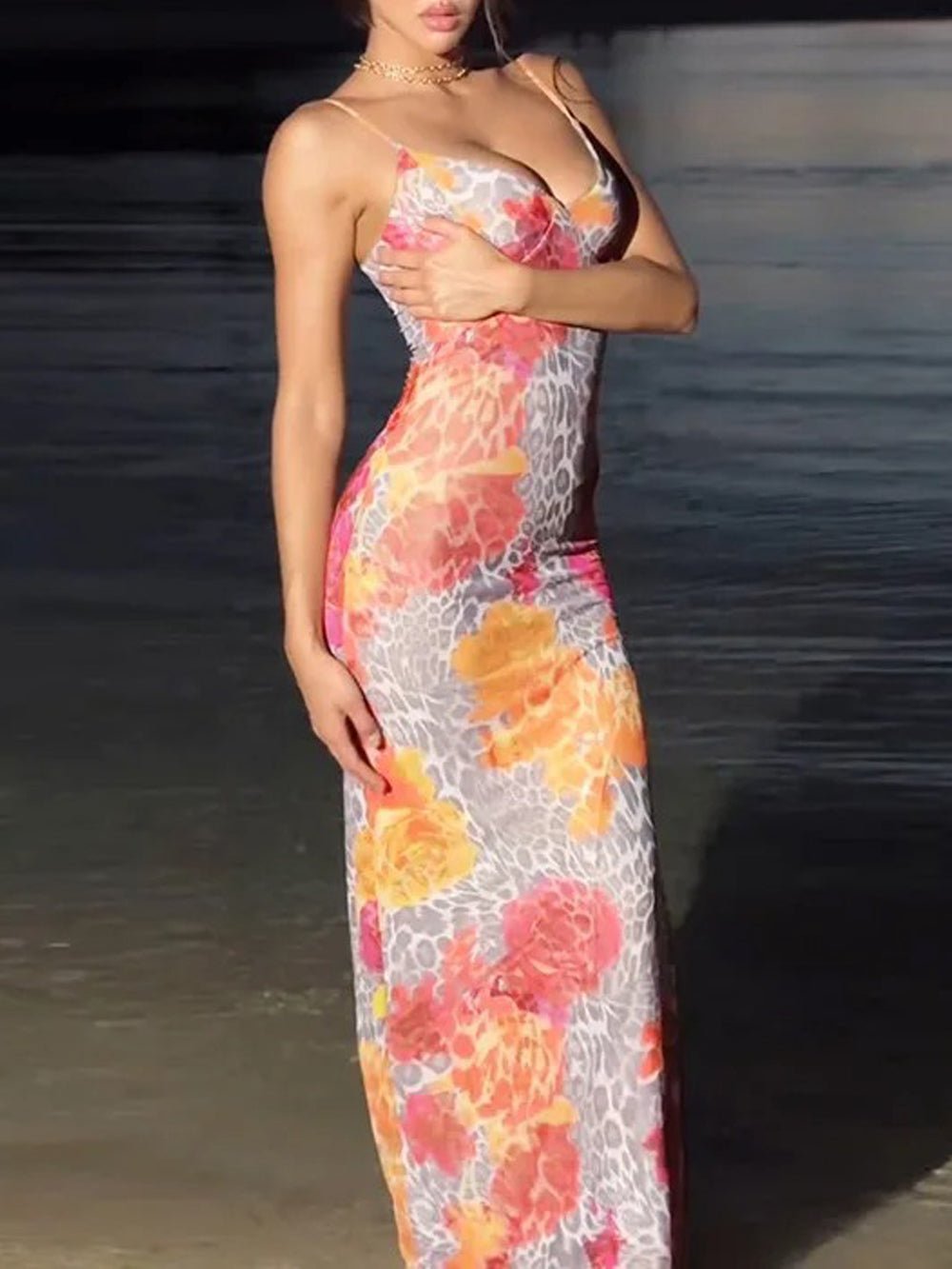 Backless Maxi Dress - Fashionpara