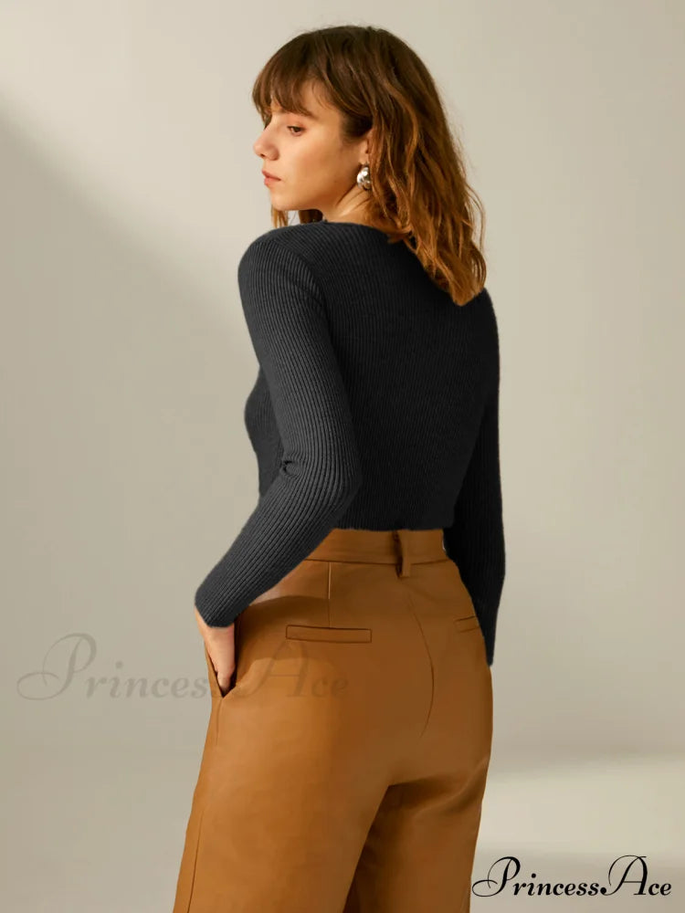 Clouds Ribbed Graceful Pullover Sweater