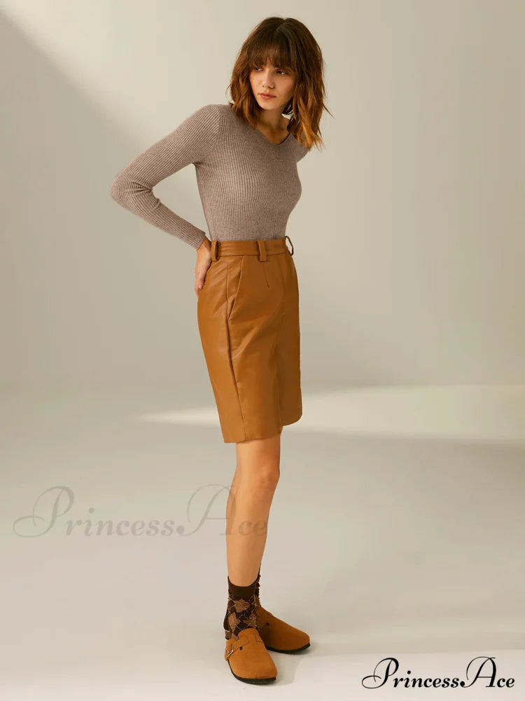 Clouds Ribbed Graceful Pullover Sweater