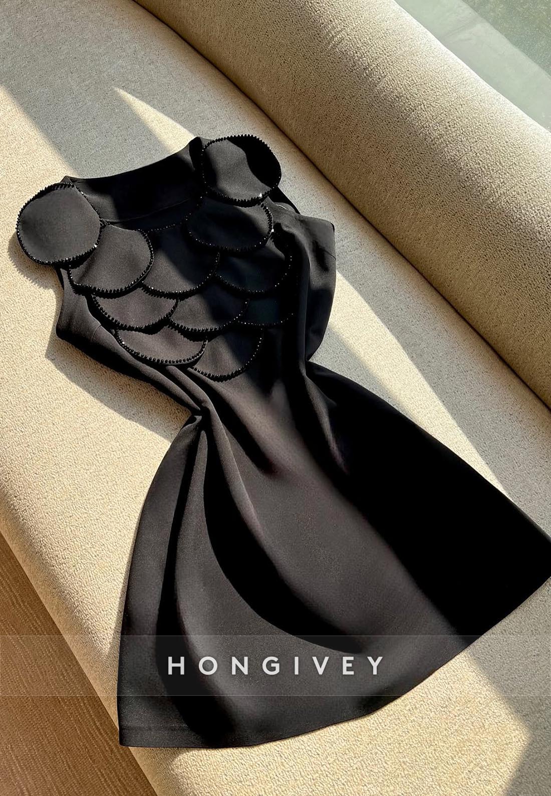Black Pleated Sleeveless Scoop Party Dresses Ball Gown Zipper Homecoming Dresses