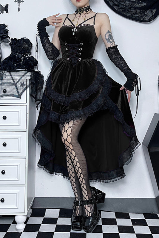 Fitted Train Gothic Dress