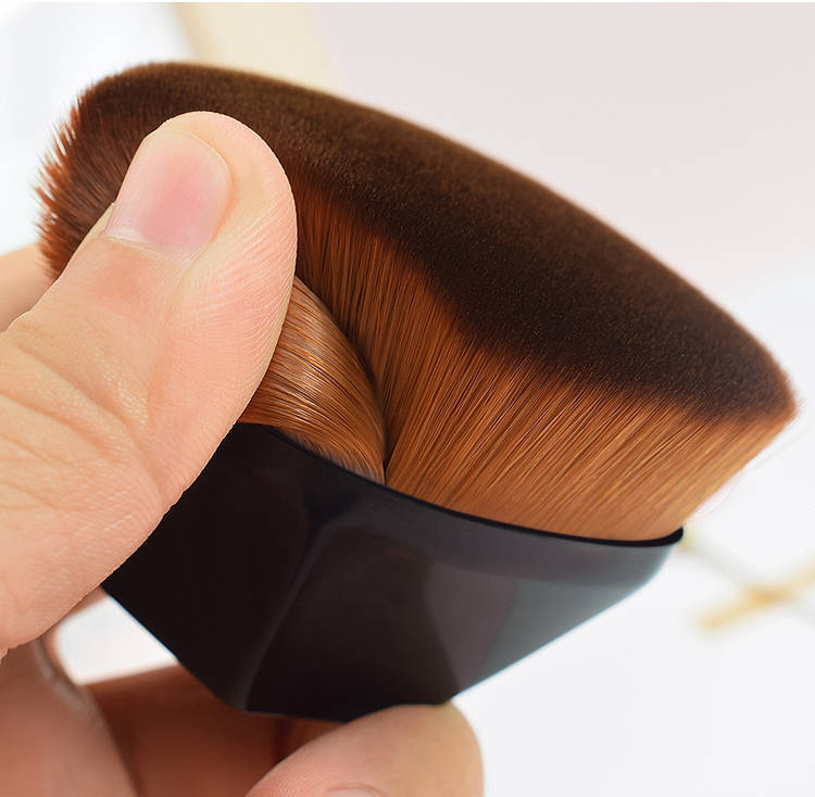 1pc Foundation Brush