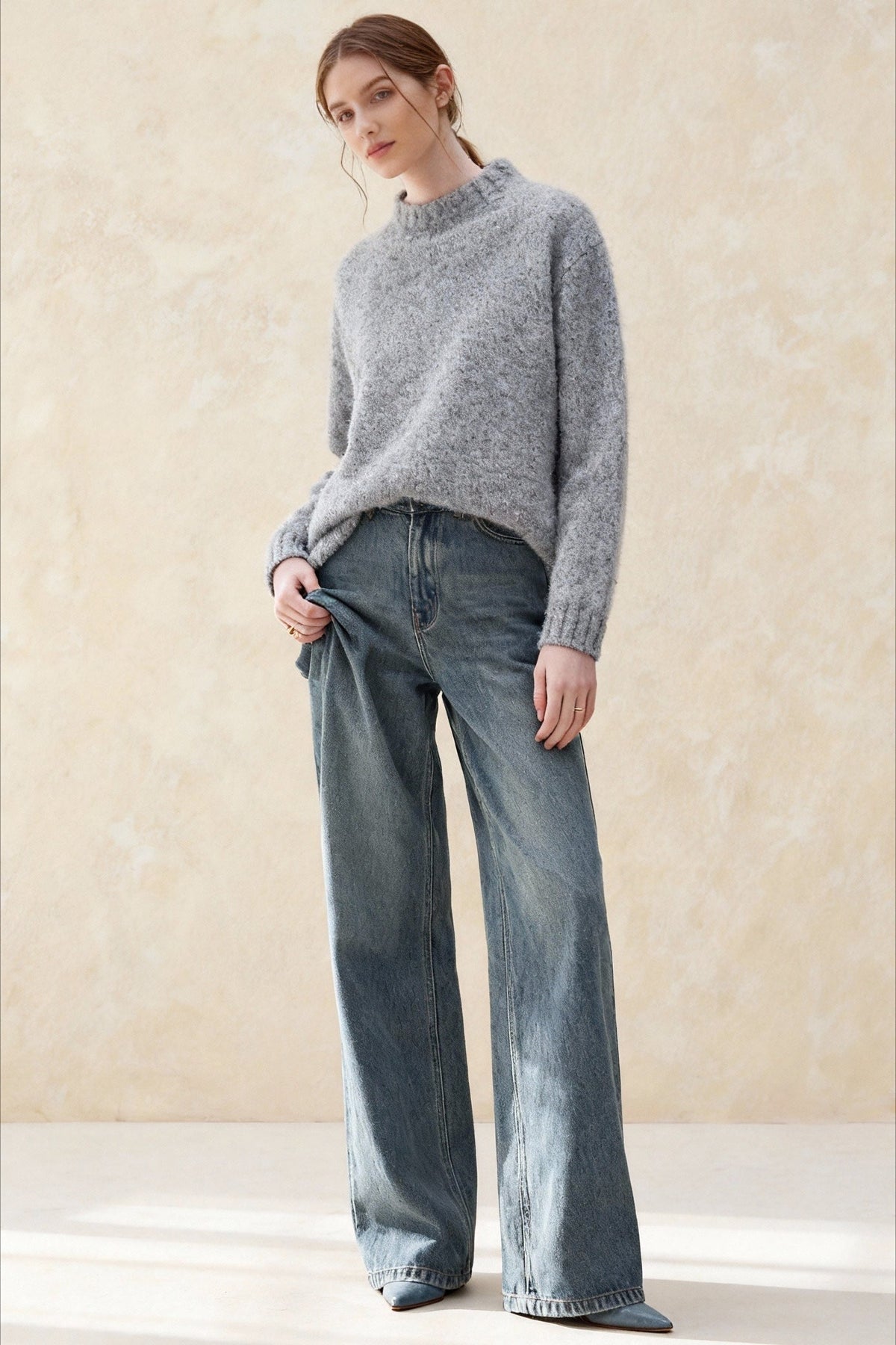 Warm Soft Waxy Round Neck Pullover Sweater